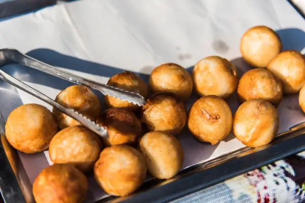 Bolinho de chuva sem ovo e sem leite